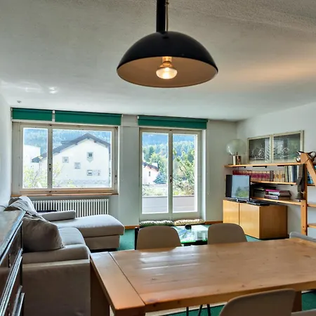 132 With Pool, Gym And Sauna - Champfer