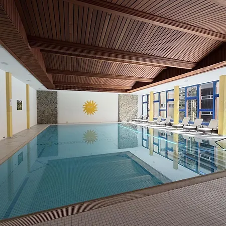 132 With Pool, Gym And Sauna - Champfer Appartement